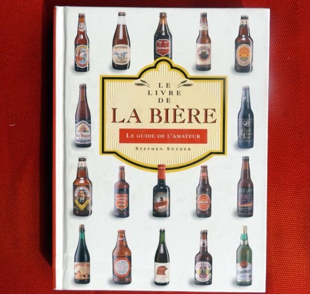 SNYDER, Stephen : " Le livre de la bière. Le guide de l'amateur."