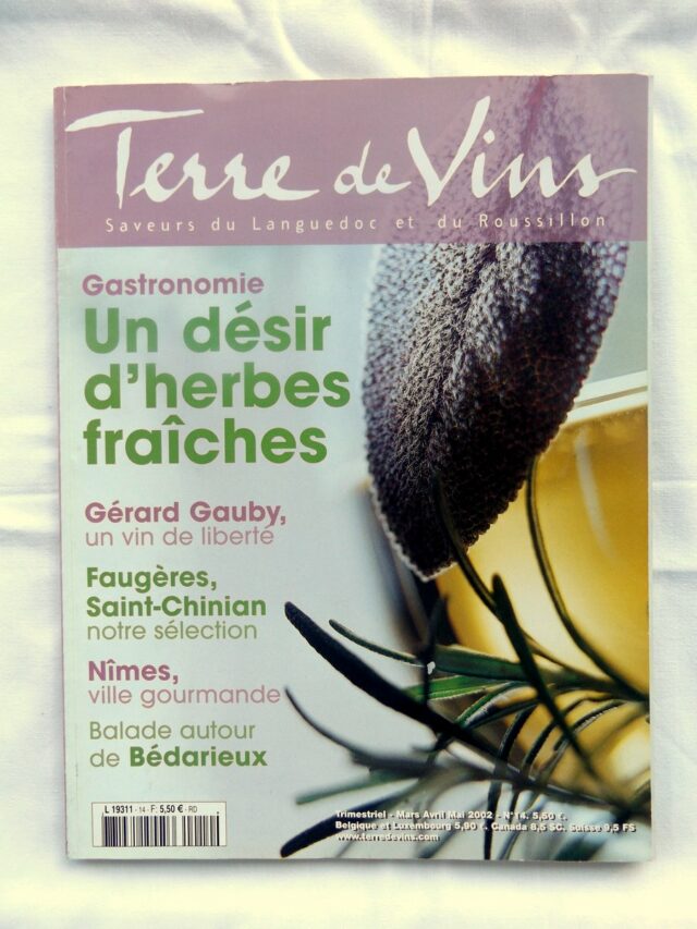 COLLECTIF : "REVUE : Terre de vins. Saveurs du Languedoc et du Roussillon. Mars, Avril, Mai 2002 - n° 14."