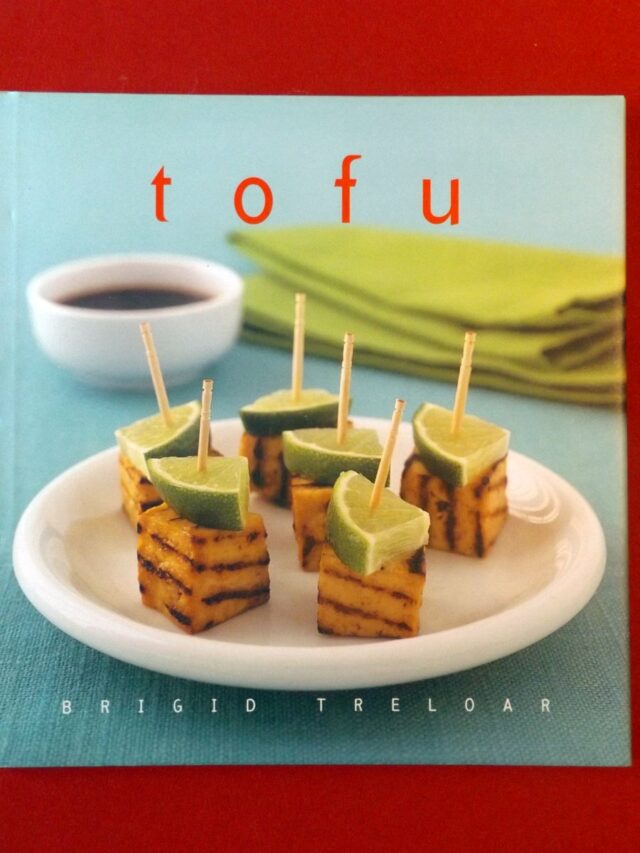 TRELOAR, Brigid : « Tofu.La cuisine essentielle. »