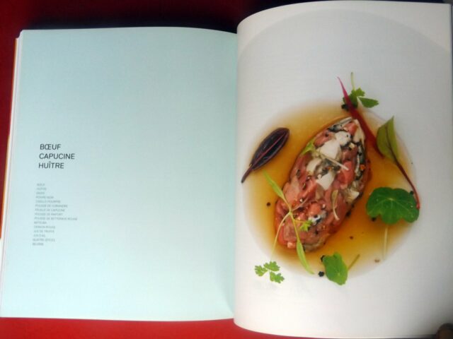 BARBOT, Pascal  -  ROHAT, Christophe  -  MASUI, Chihiro  -  HAUGHTON, Richard : « Astrance. Livre de cuisine. Cahier de pas-à-pas. » – Image 4